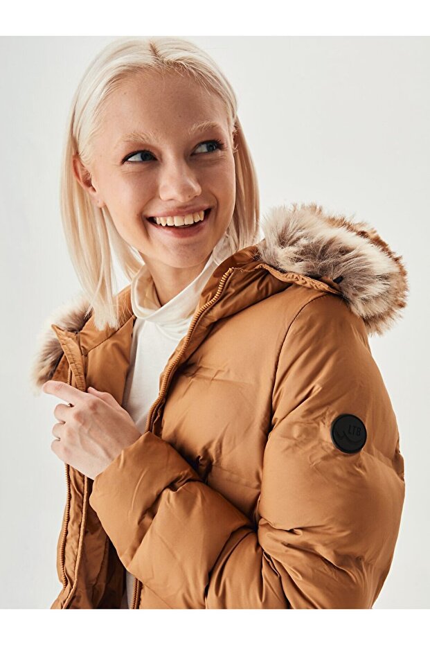 سترة منتفخة بلون القهوة - 6