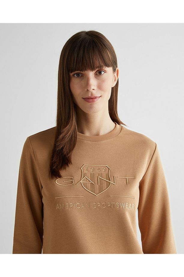 Kadın Kahverengi Regular Fit Bisiklet Yaka Logolu Sweatshirt - 4