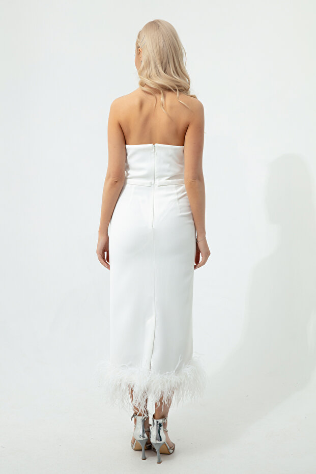 Weißes, eng anliegendes Damenkleid mit Steinkragen und Otrişli-Verzierung für Verlobung, Hochzeit und Abendveranstaltungen - 5