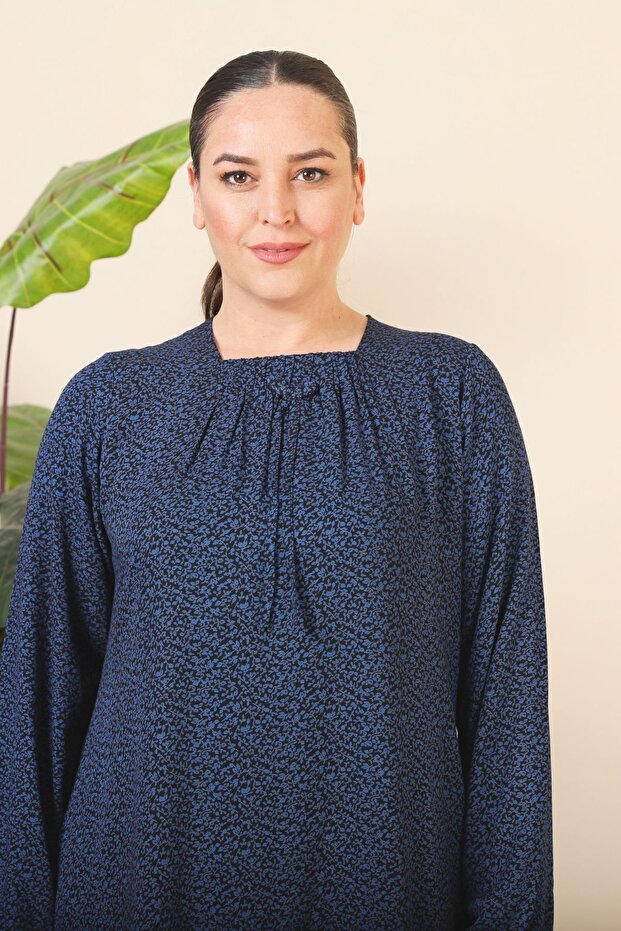 Rochie de damă lungă, maxi, plus, cu model crocant, albastru - 4