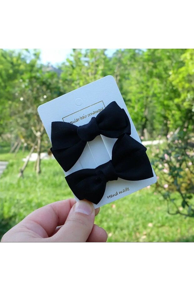 Stylish and Convenient Set of 2 Lace Bow Buckles