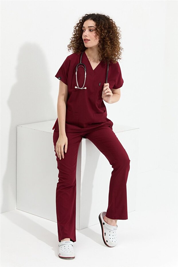 Happiness Spaniard - Stretch Fabric Doctor Nurse Scrubs Uniform Surgical Set (WOMEN), Burgundy