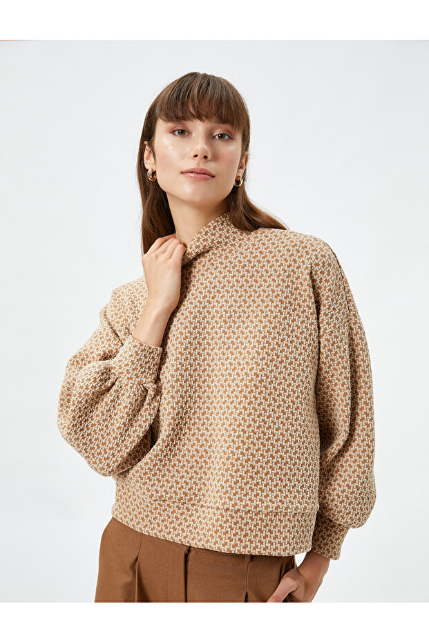 High Collar Sweatshirt Balloon Sleeves Low Shoulders