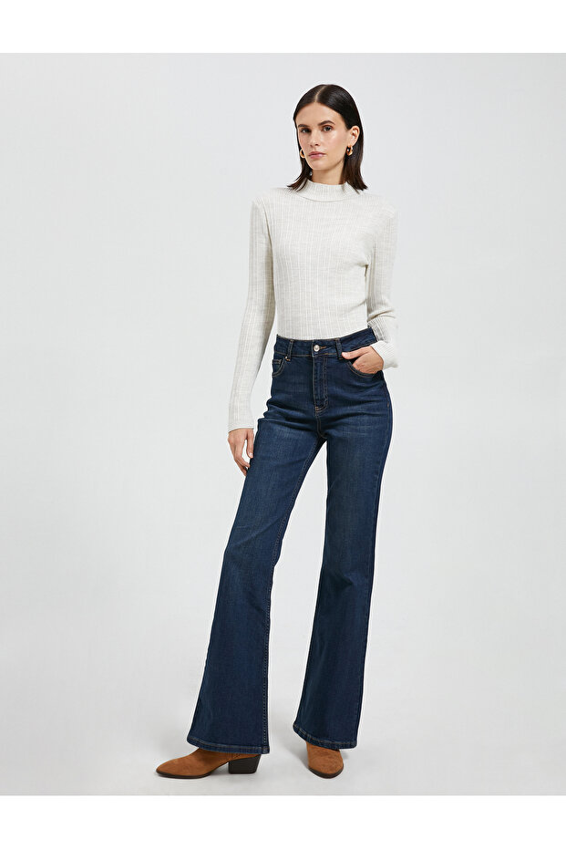 Ribbed Knitwear Sweater Half Turtleneck