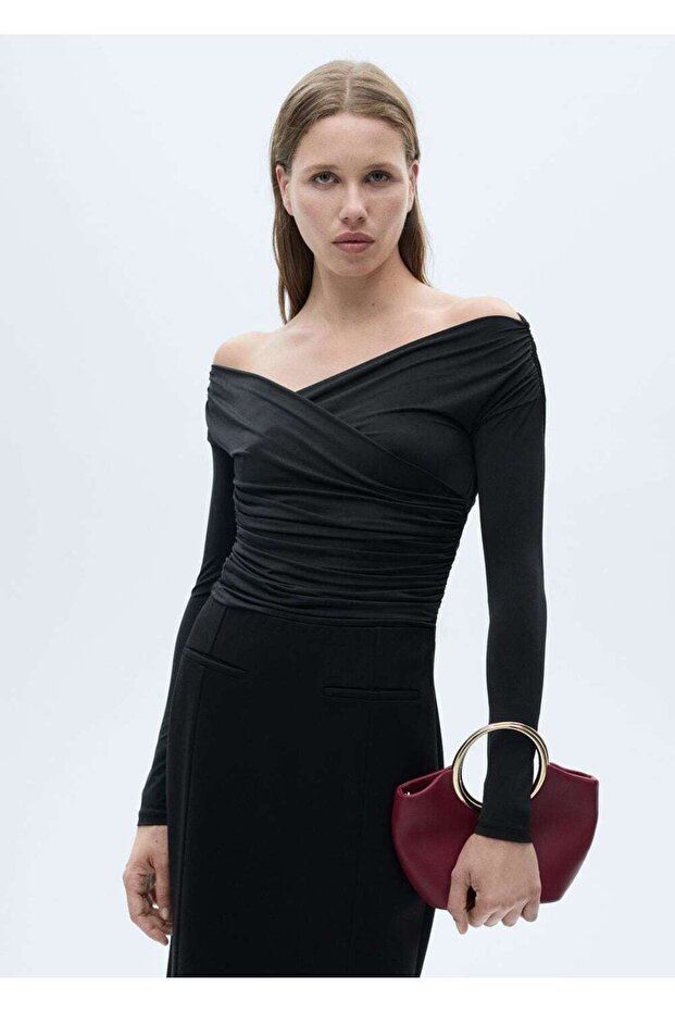 Kruvaze tasarımlı tişört - 1