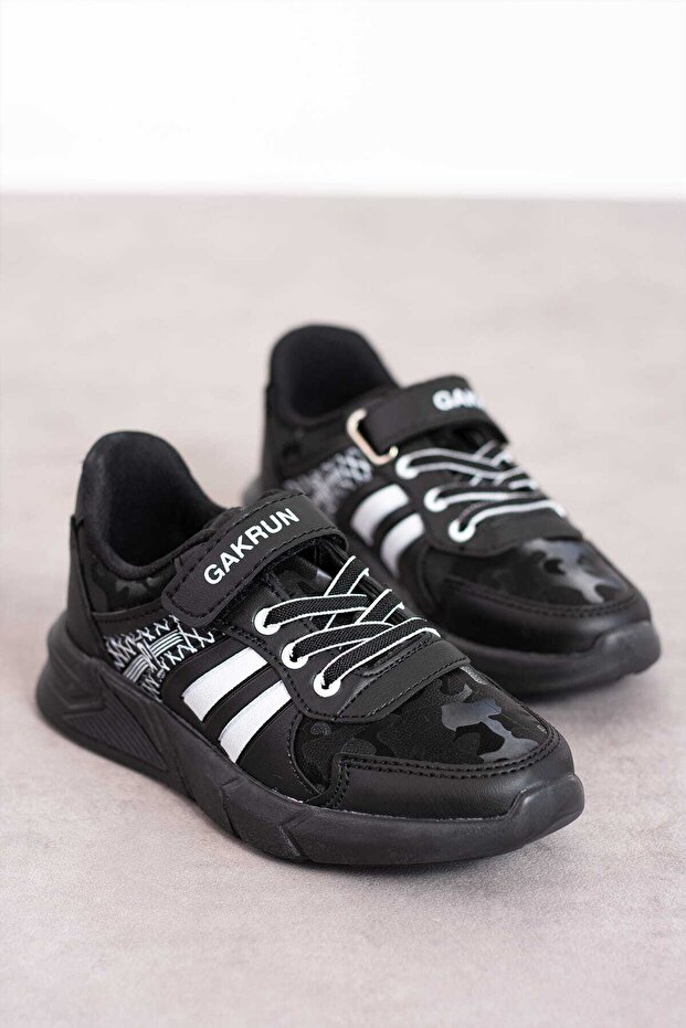 Unisex Children's Elastic and Velcro Comfortable Sneaker Sports Shoes