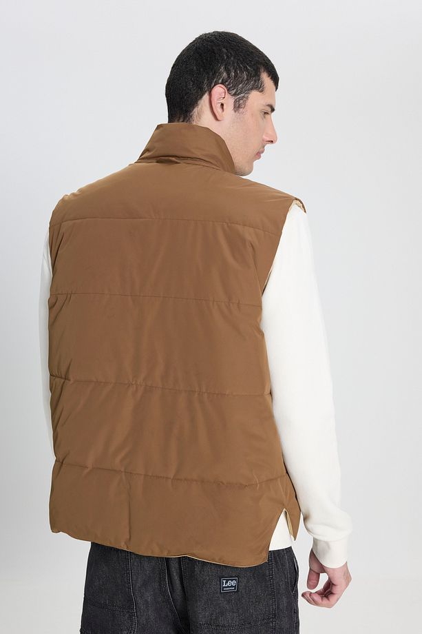 Regular Fit Normal Kesim Çift Kullanımlı Deve Tüyü Şişme Yelek - 7