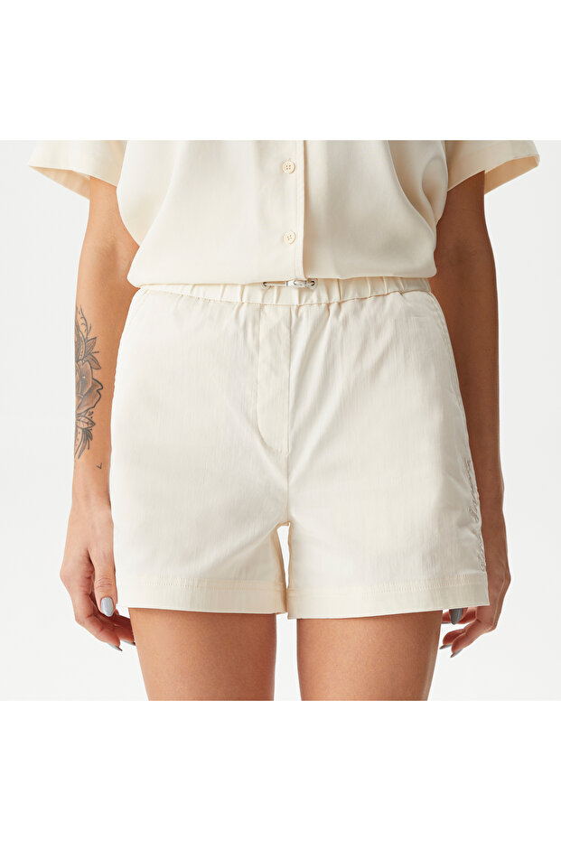 Kadın Regular Fit Beyaz Şort - 4