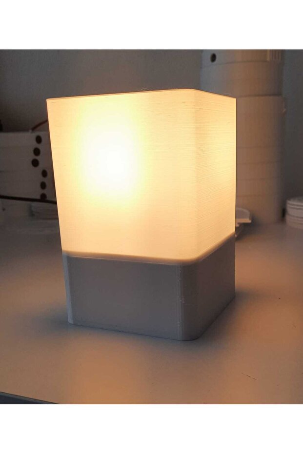 Başucu Lambası - 1