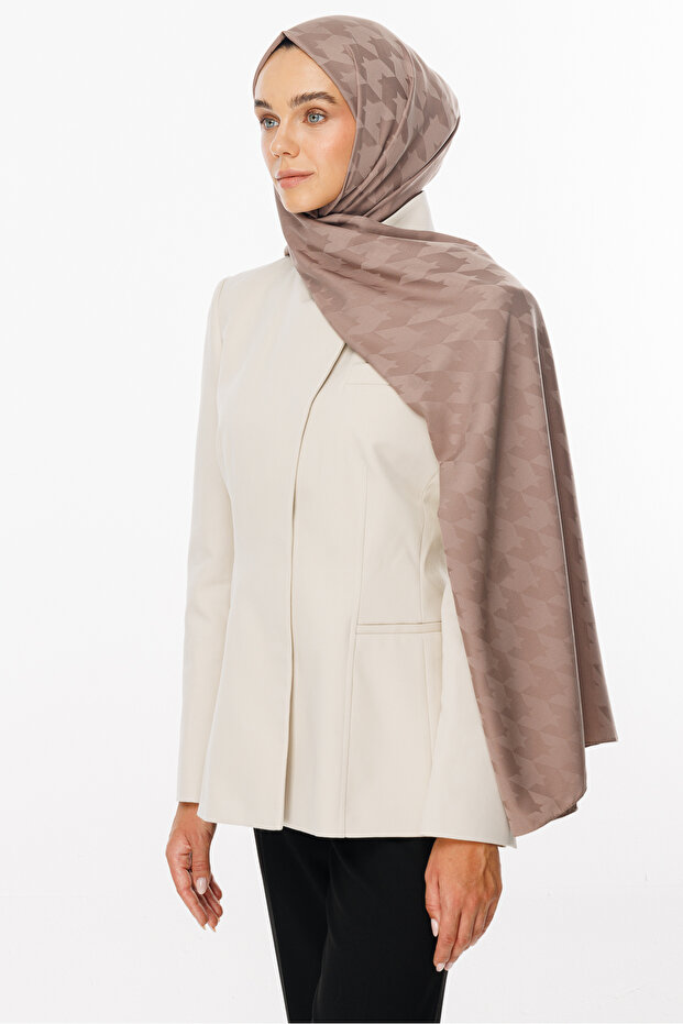 شال جاكار حريري بنمط Canyon Houndstooth