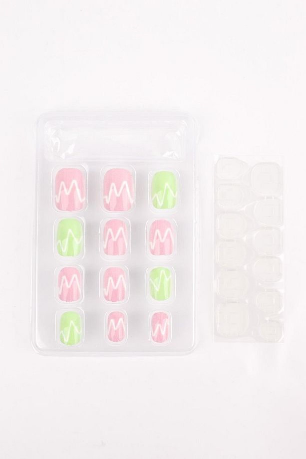 Mint Zigzag Desenli Kız Çocuk Takma Tırnak - 2