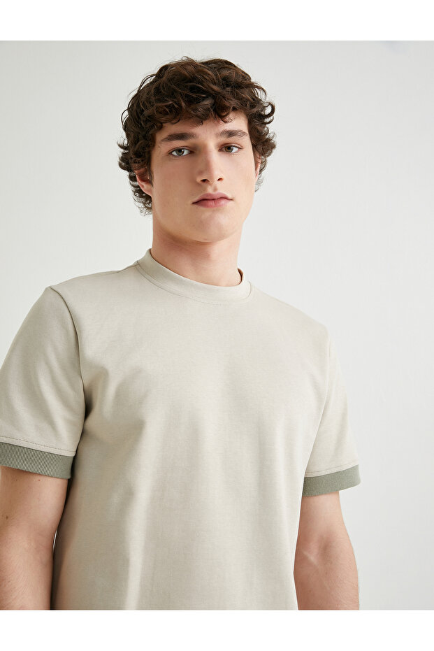 Crew Neck T-Shirt Fabric Detailed Short Sleeve