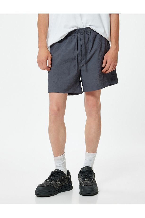 Oversize Şort Beli Bağcıklı Cep Detaylı - 3