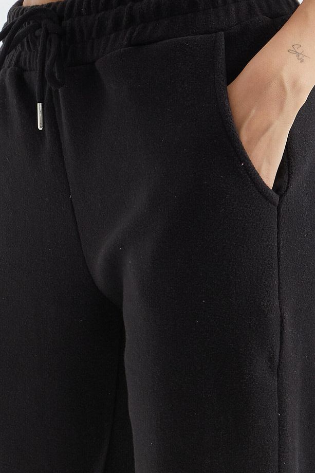 Siyah Yüksek Bel Basic Bağcıklı Jogger Polar Kadın Eşofman Alt - 94622 - 8