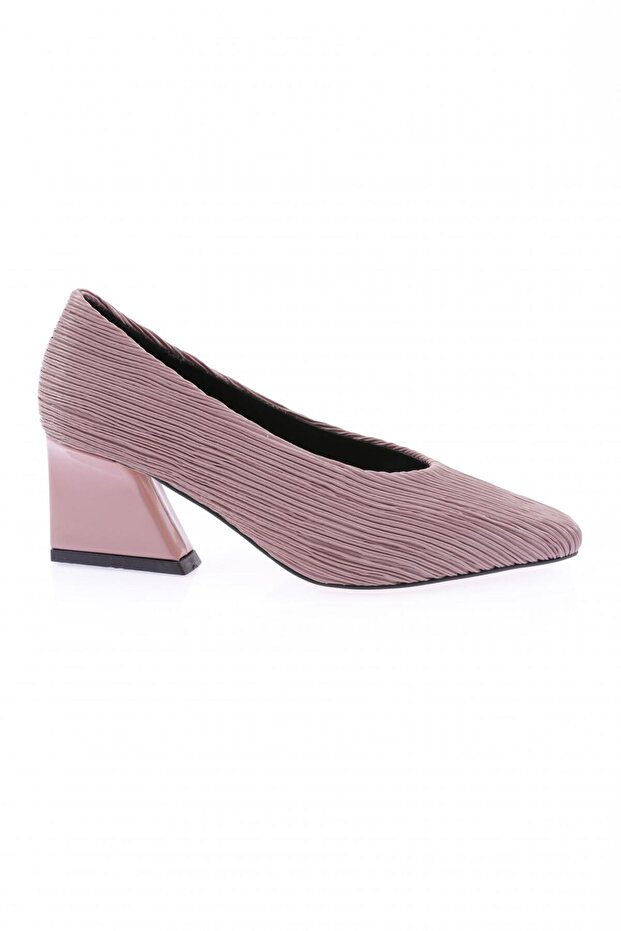 Goblet High Heels - Blunt Toe, Finger Low Cut, Salmon Wrinkled 23453261