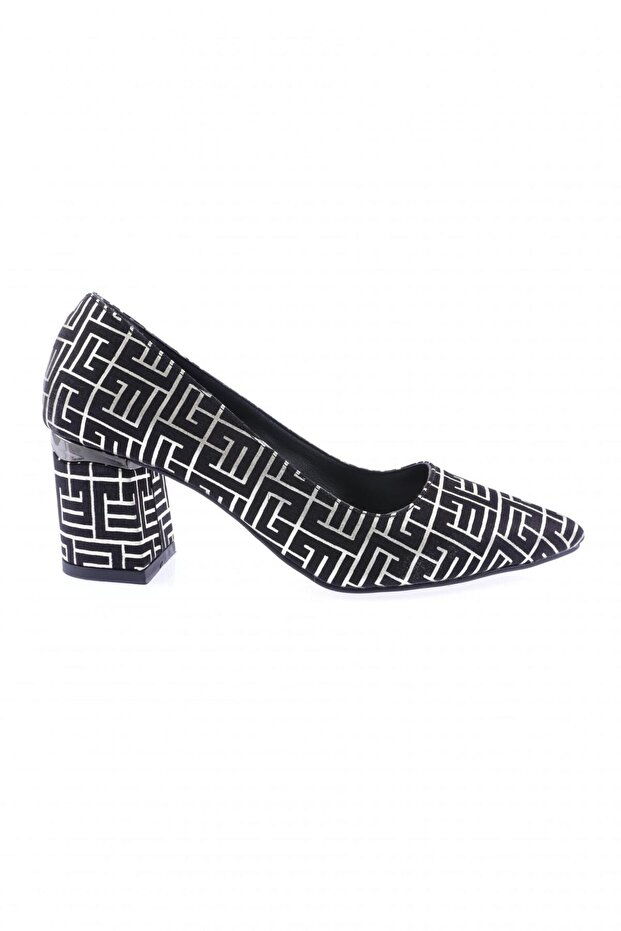 3310-23y Women's Pointed Toe Thick Heeled Shoes