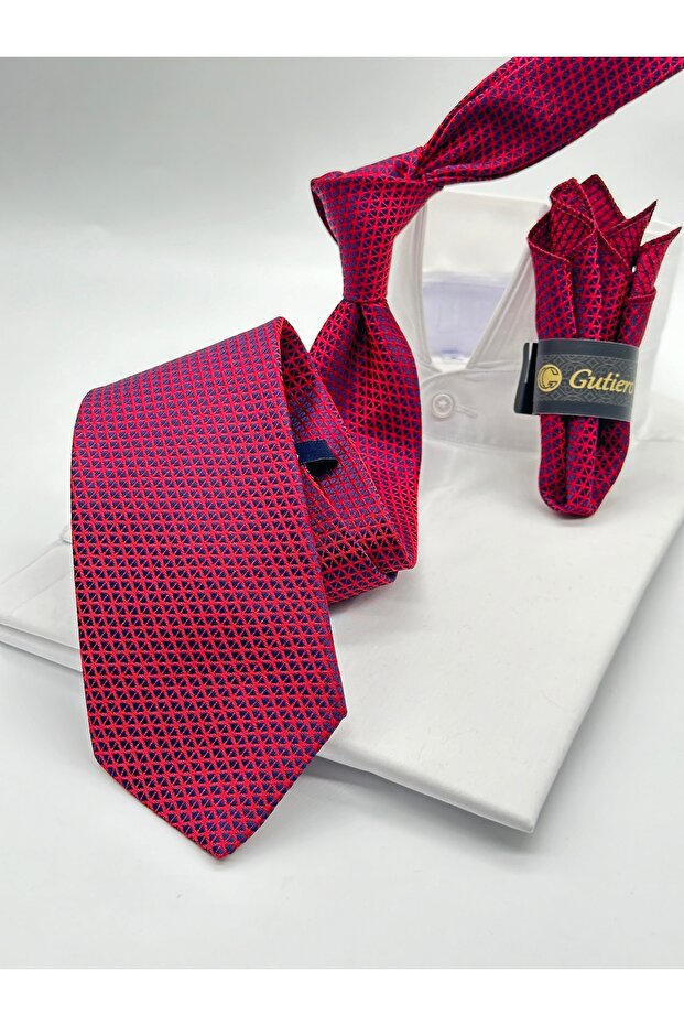 Classic Tie with Red Patterned Handkerchief