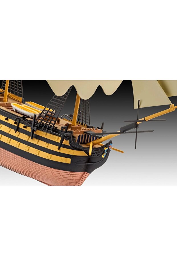 -Model Kit-HMS Victory 5819 - 3
