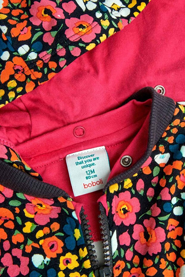 سترة الفتاة منقوشة - 3