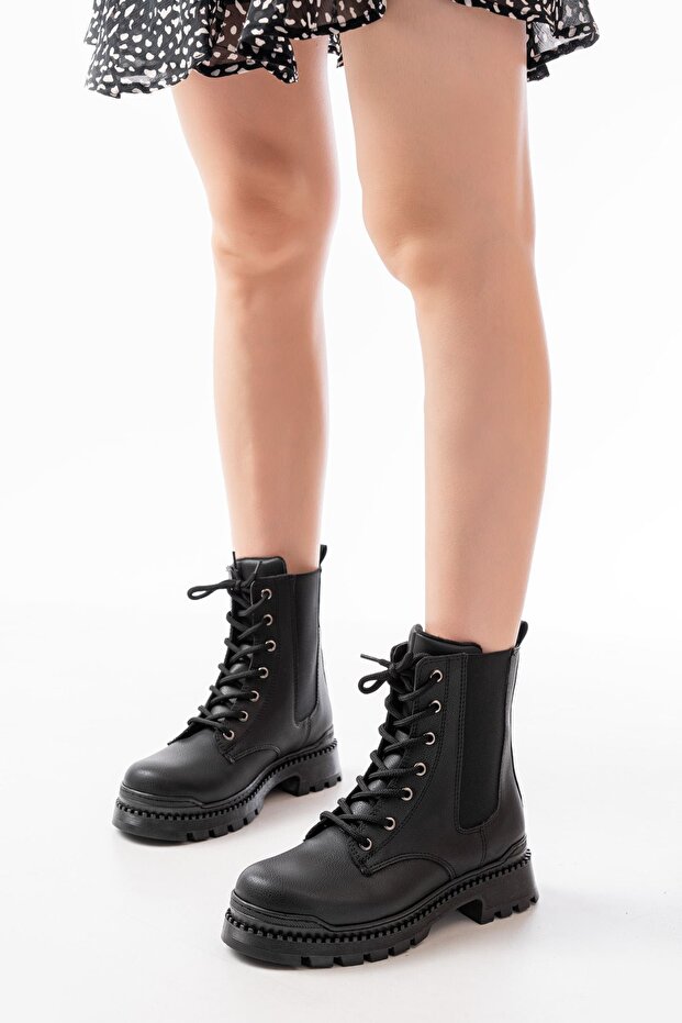 2051-298 Black Luna Flat Heeled Lace up Elastic Daily Women's Boots
