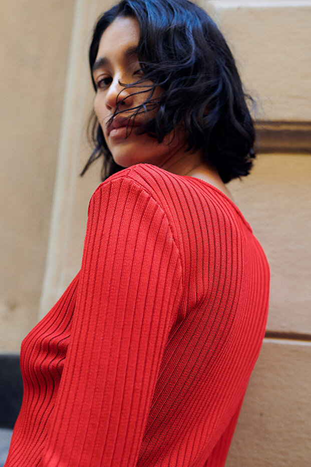 Lastik Örgülü Üst - 4