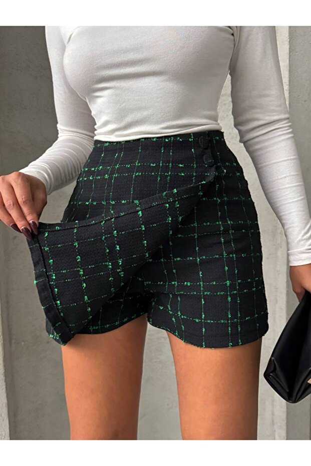 تنورة قصيرة بأزرار - 4