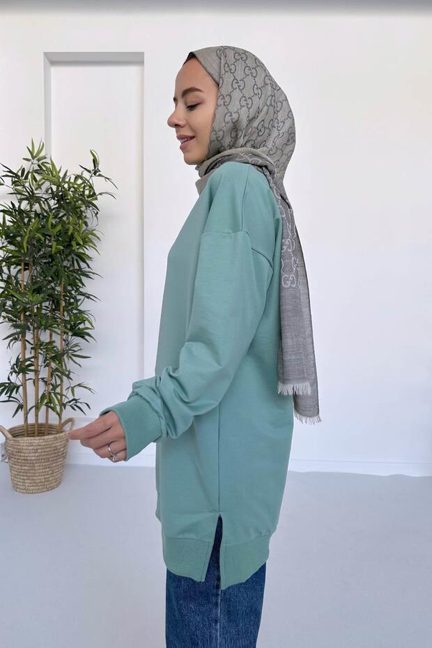 Green Basic Sweatshirt - 2