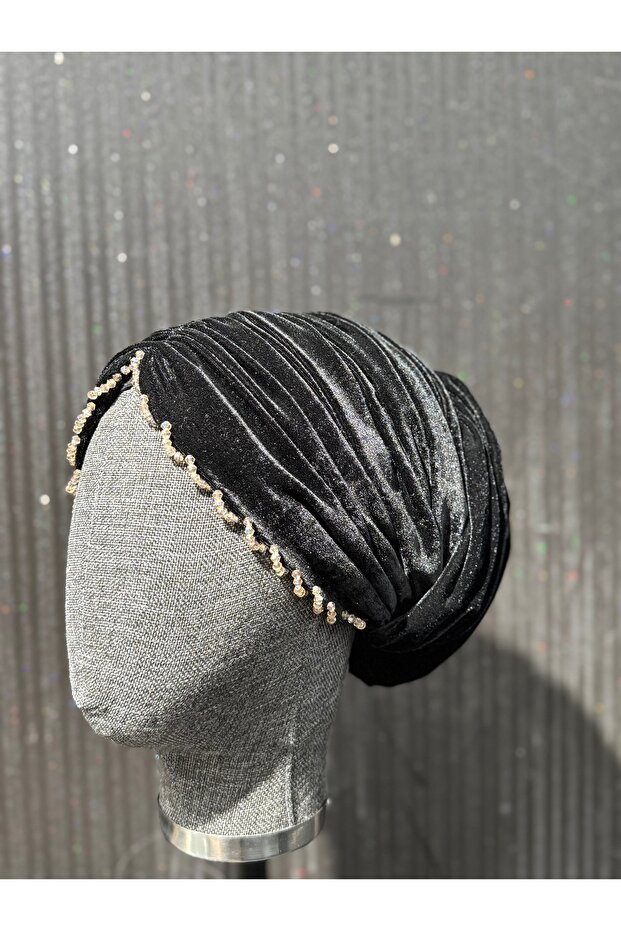 Kadife hazır işlemeli bone model - 2