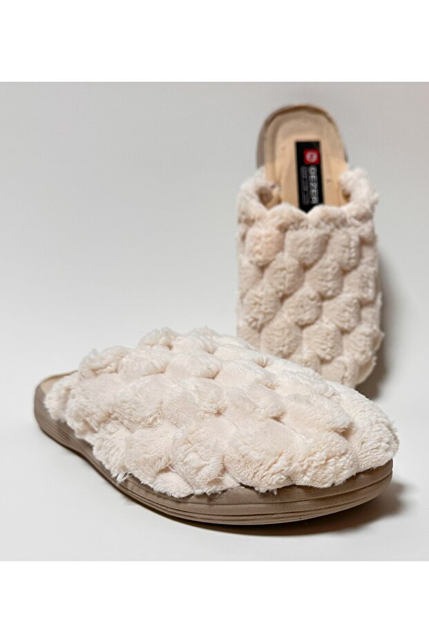 Plush Comfortable Sole Light Women's Home and Misfir Slippers