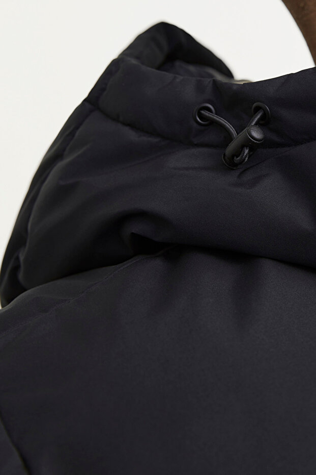 رمز نموذج المعطف الأسود للرجال: 12256974 - 5