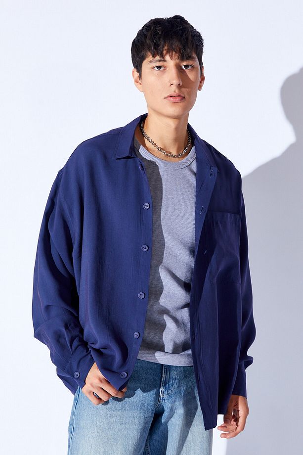 Oversize Soft Dokulu Kalın Modal Tek Cep Erkek Dış Gömlek | Lacivert MNW191099-01 - 7