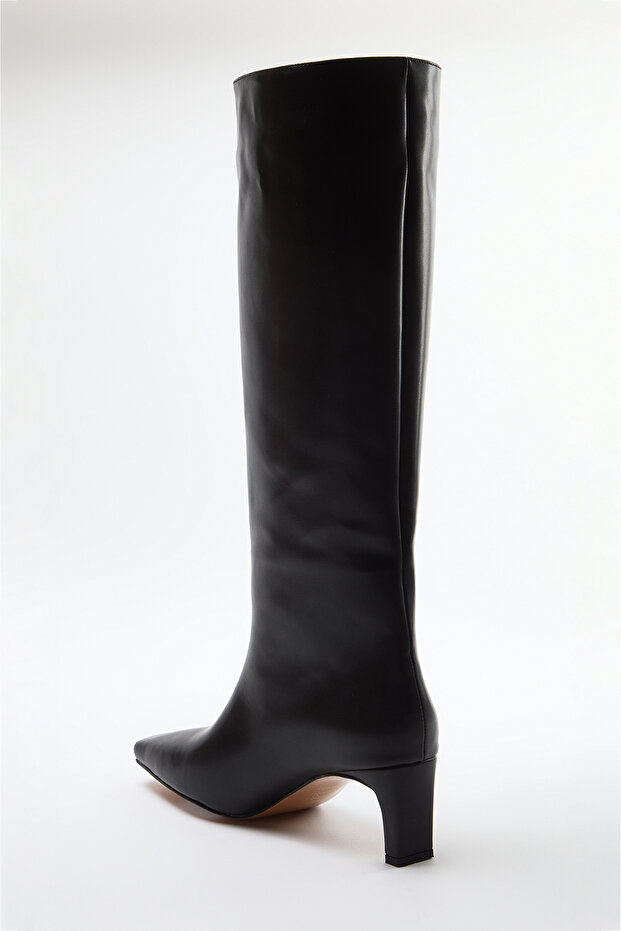 Czarne damskie buty na cienkim obcasie TAKAW25CZ00002 - 6