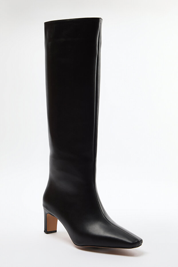 Czarne damskie buty na cienkim obcasie TAKAW25CZ00002 - 4