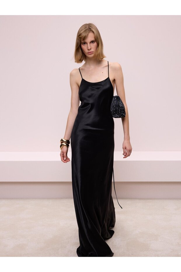 Çapraz Sırt Dekolteli Elbise - 4