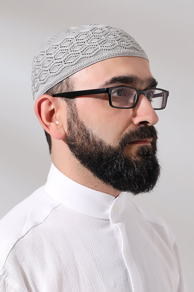 Embossed Pattern Braided Platinum Prayer Cap Gray - 3