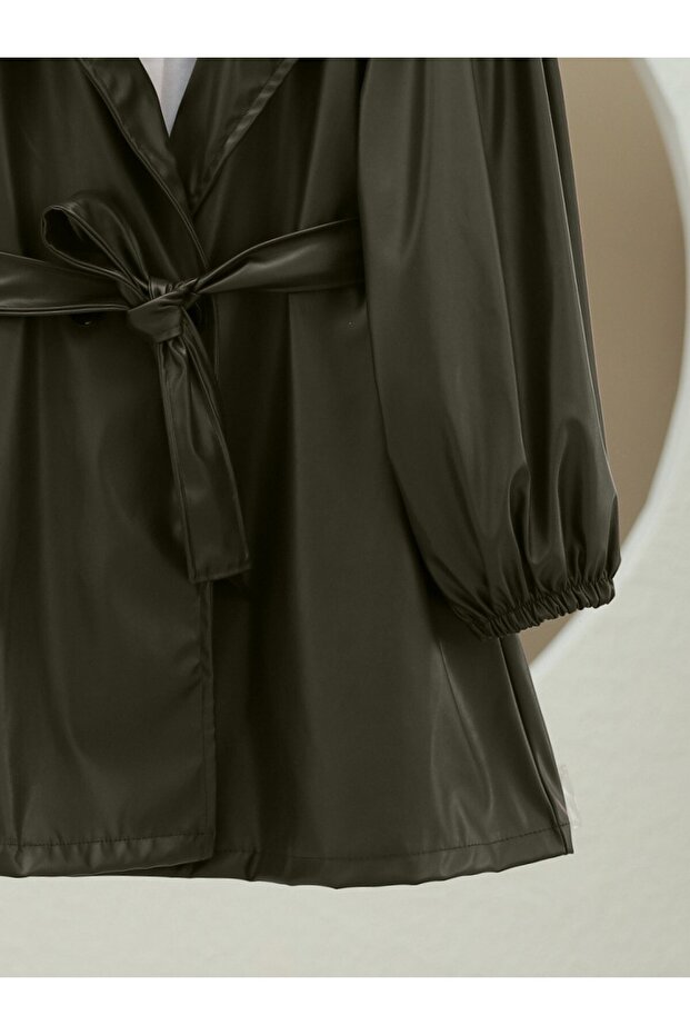 Double Pocket Buttoned Handle Elasticated Leather Cap - Khaki - 3