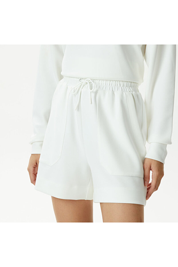 Kadın Regular Fit Beyaz Şort - 4