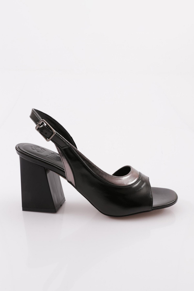 Black Women's Heeled Sandals with Thick Straps - Opening 94521033