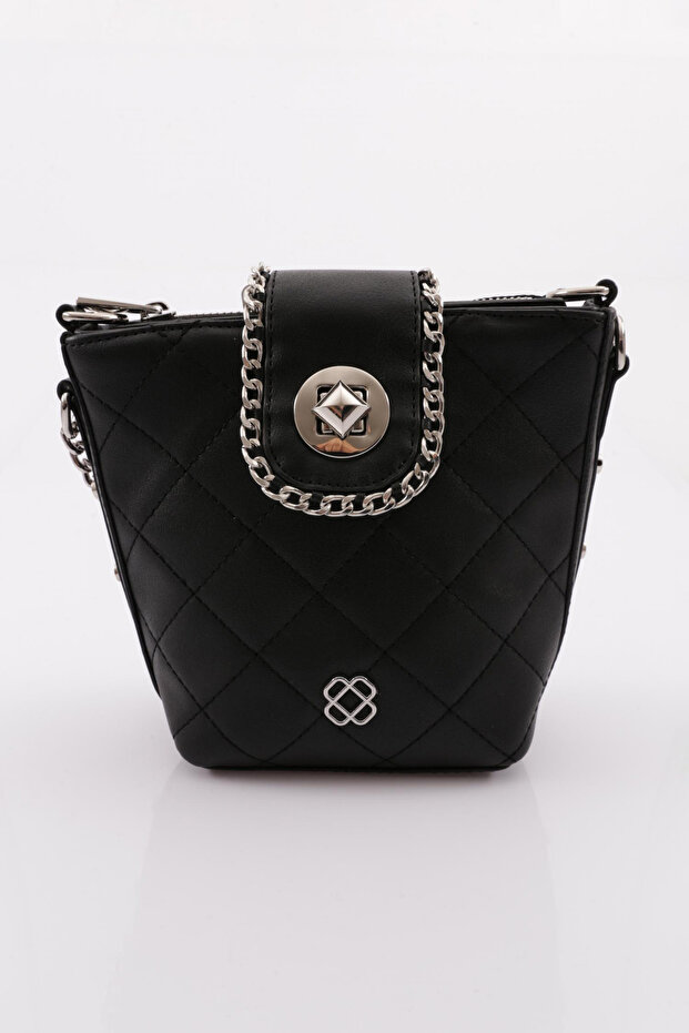 J96 Women's Quilted Chain Crossbody Bag