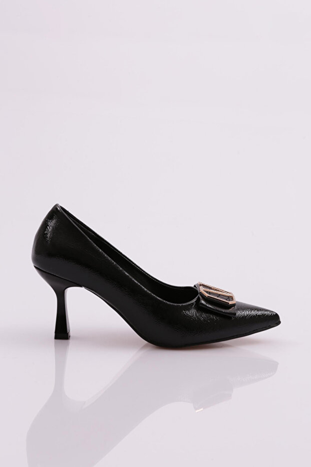 826 Women's Heeled Shoes