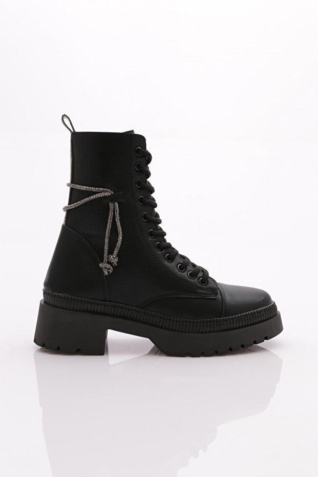 906523 Kadin Bot - 1