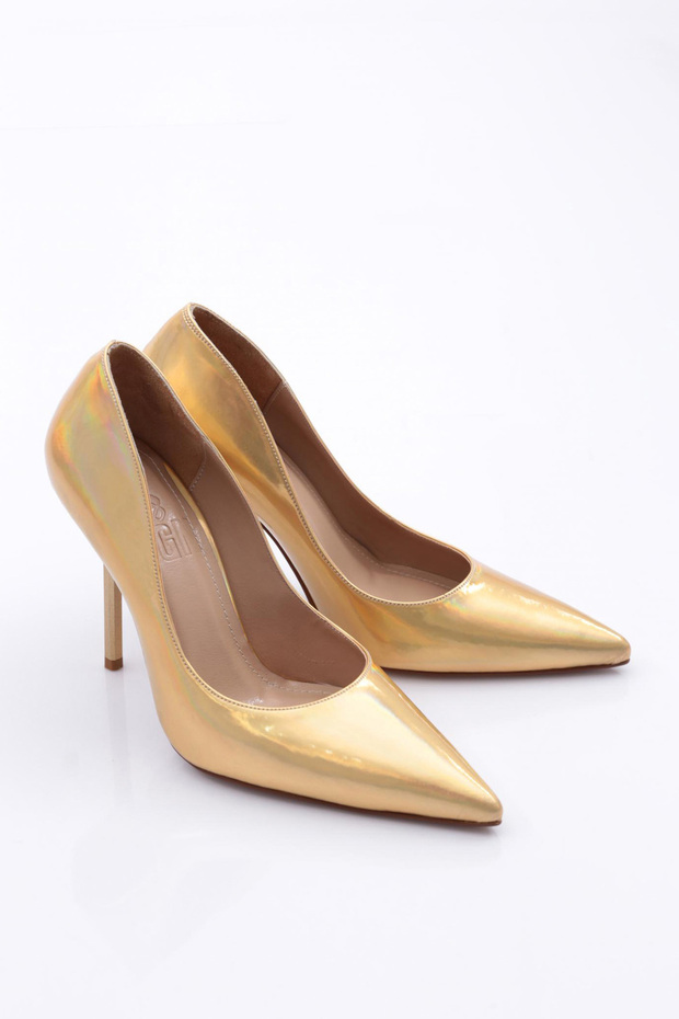 Tocuri de damă 56613557 - 2