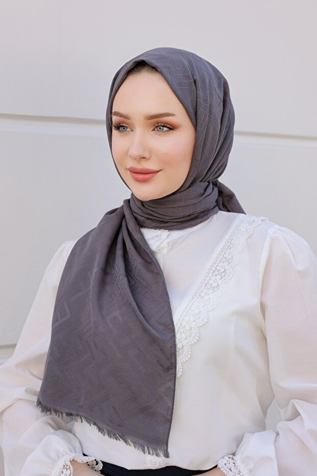 شال أنثراسايت بنمط F - 4