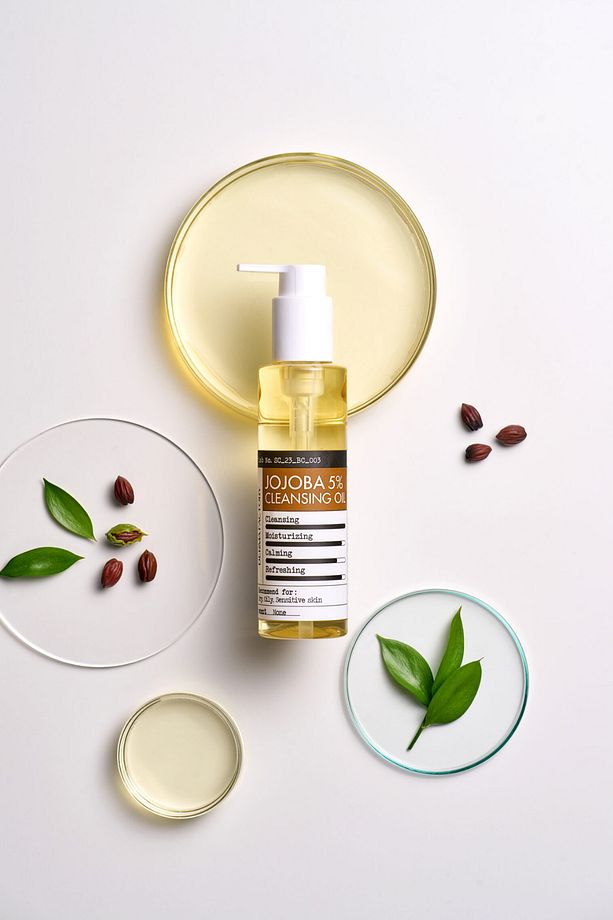 %5 Jojoba Akne Karşıtı, Makyaj ve Yüz Temizleme Yağı Derma Factory %5 Jojoba Cleansing Oil 150ml - 2