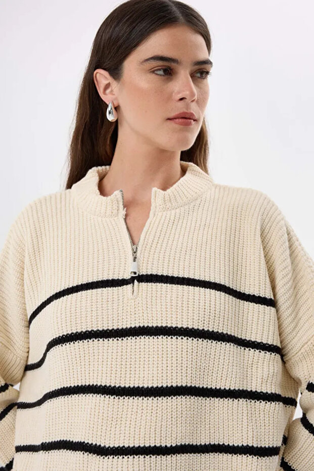 Çizgili Fermuarlı Örme Kazak - 6