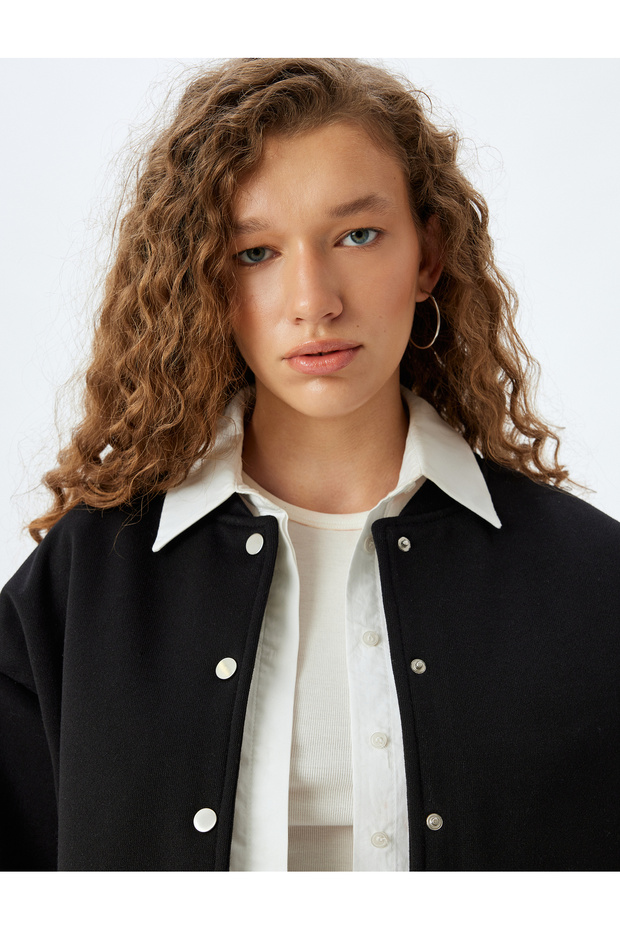 Comfortable Fit Bomber Jacket with Snap Button