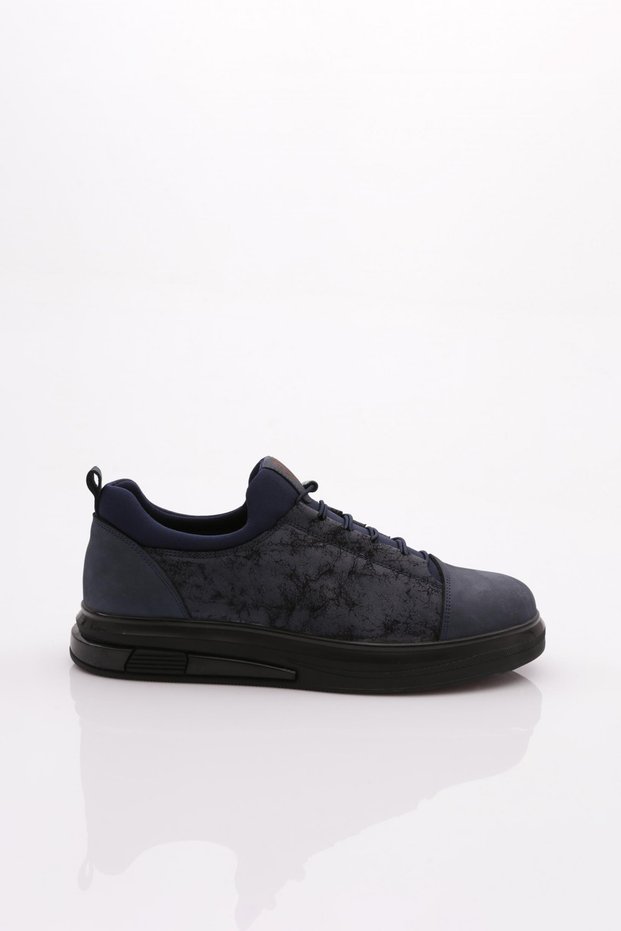 2045 Erkek Düz Taban Sneaker