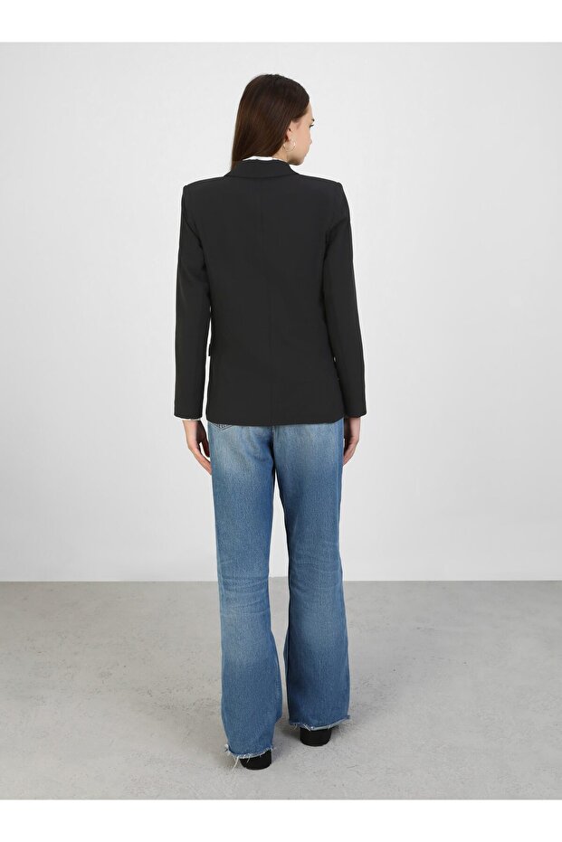 سترة من القماش المزدوج باللون الأسود - مزينة بأزرار - 5