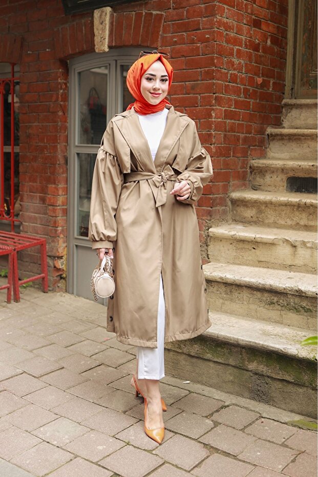 Balonkol Trench Coat with Button Detail on the Sides