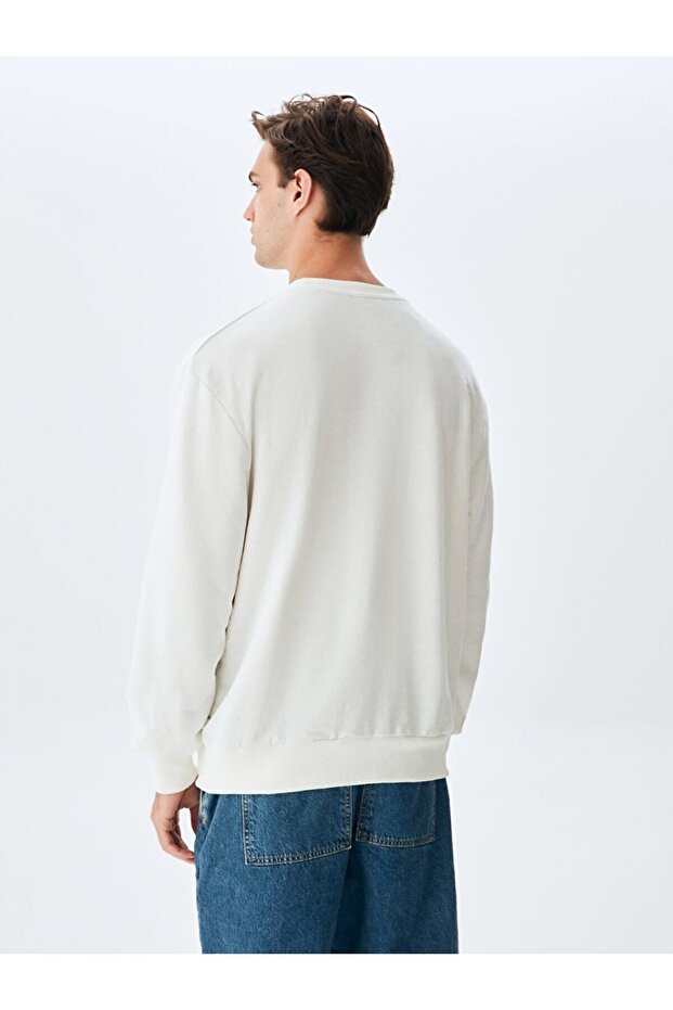 Kontrast Baskılı Beyaz Sweatshırt - 3